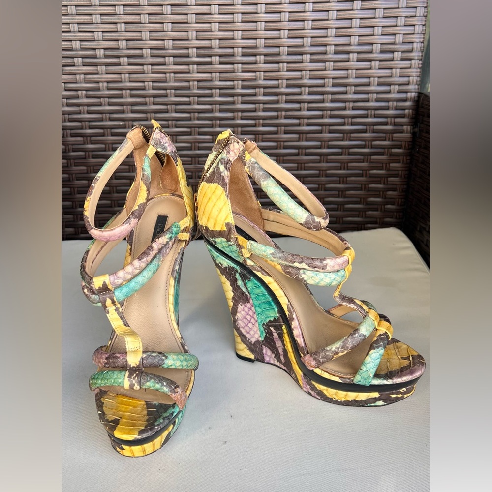 Rachel Zoe, size 8. Good condition - Picture 2 of 2